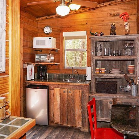 Cozy Cabin Wimberley Exteriör bild